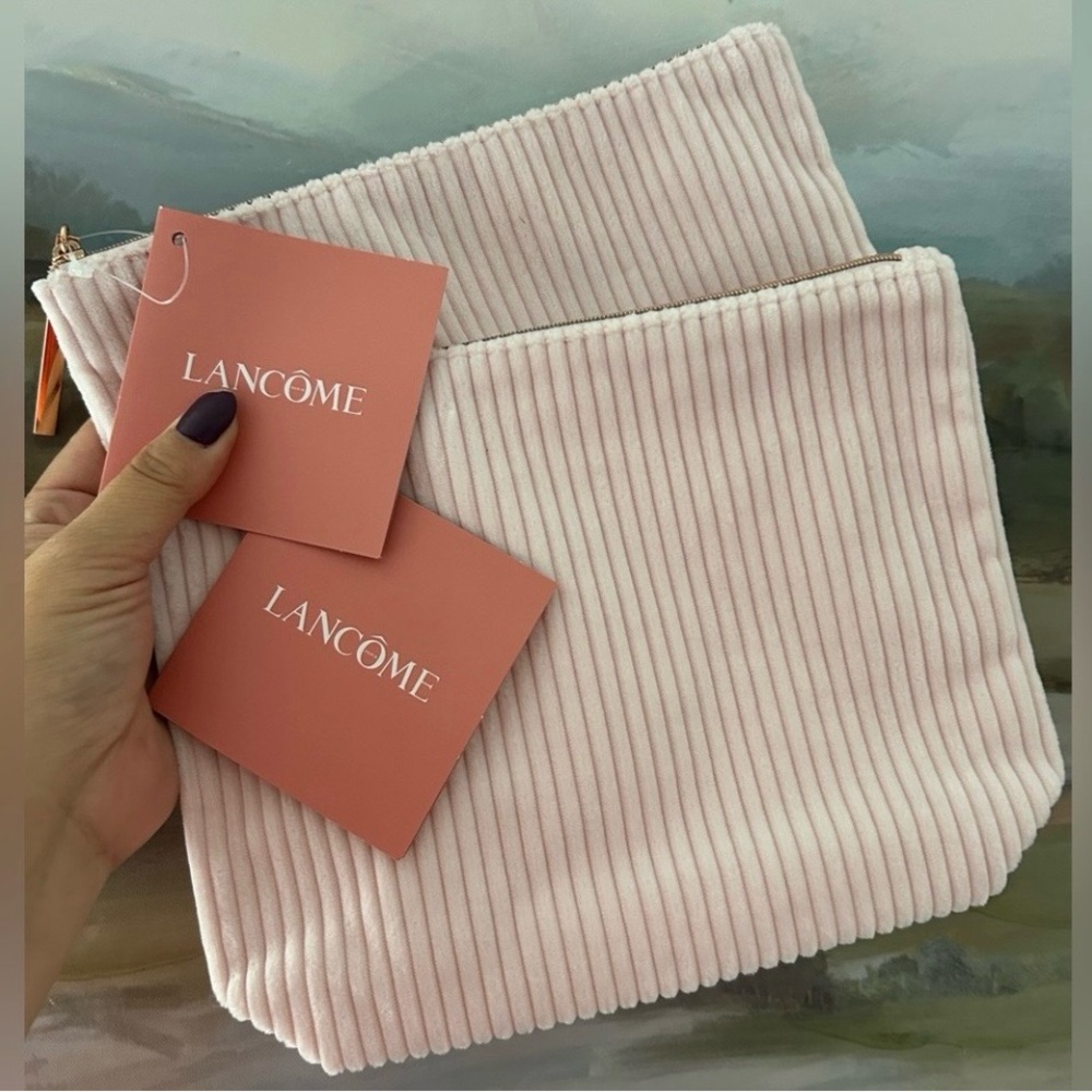 2/10$ Lancôme pink makeup bags